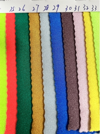 DG-BT recycled nylon glossy Lycra Composition: 82% recycled nylon 18% spandex Weight: 180g/㎡ Width: 150CM back view
